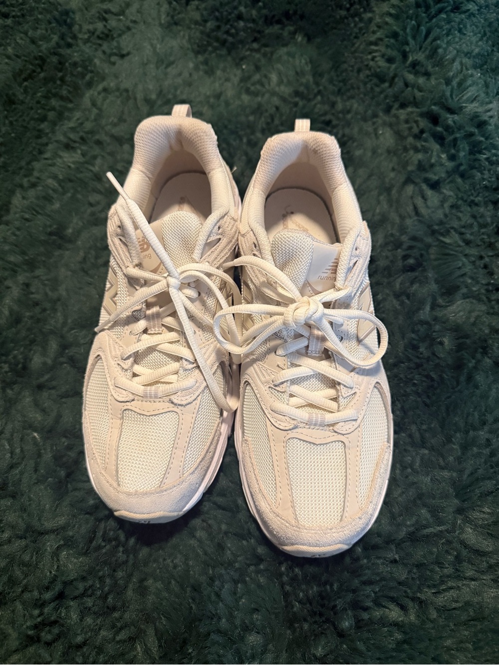White and cream new balance 530’s